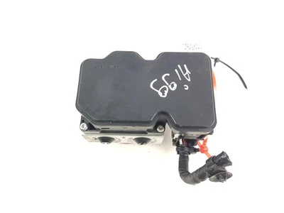 TOYOTA PRIUS ABS PUMP MODULE 1.8L PETROL 4451047070 MK4 2018 - Image 1 of 4