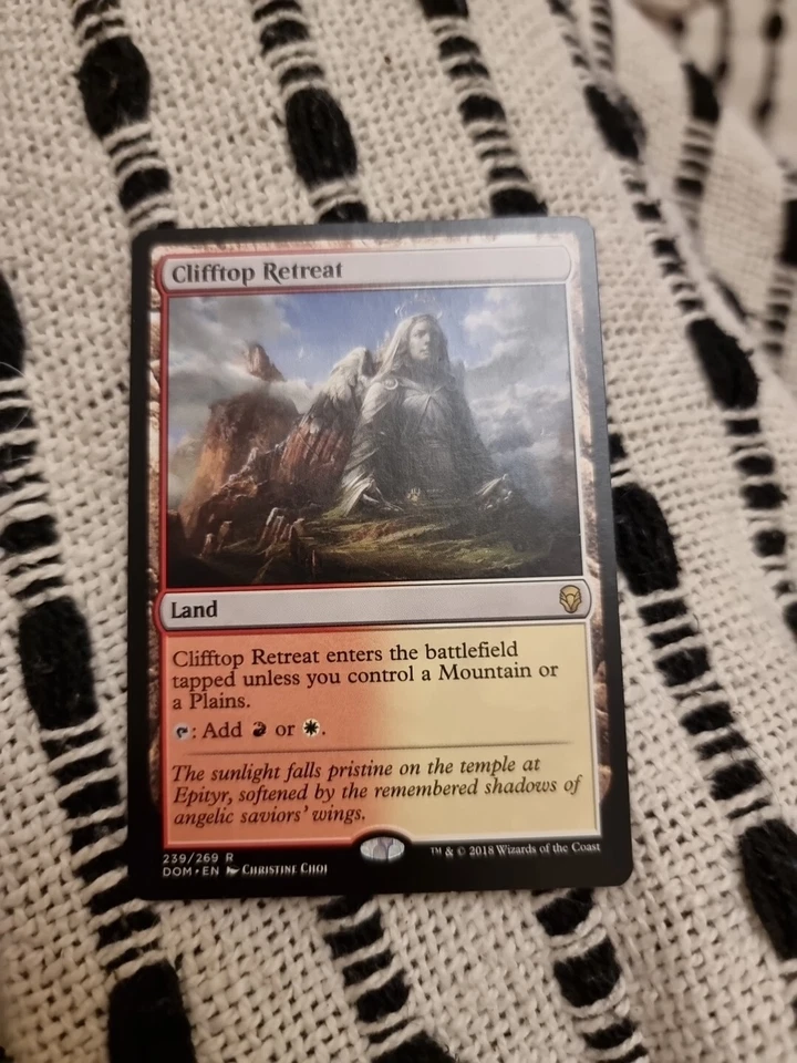 1x MTG Magic The Gathering TCG Clifftop Retreat Land - Dominaria - Image 1 of 1