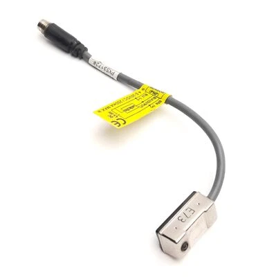 Robohand OHSP-005 Magnetic Resistive Sensor, PNP Output, M8 3-Pin, 5-30VDC - Image 1 of 4