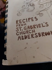 Gabriel's Recipes Recipes From St Gabriel's Church Aldersbrook 1980 spiral bound - Bild 1 von 6