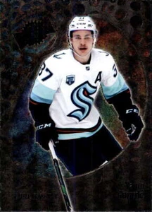2022-23 Skybox Metal Universe #22 Yanni Gourde Seattle Kraken - Picture 1 of 2