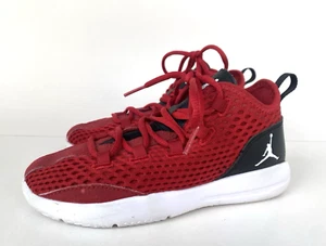 Nike Jordan Reveal Youth Size 12C Basketball Trainers Shoes Red and Black - Picture 1 of 11