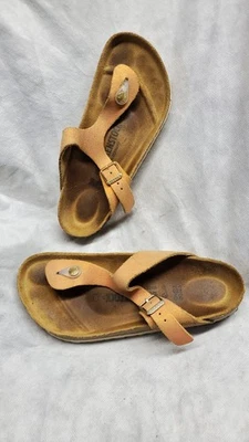 Zapatos para mujer Birkenstock Gizeh talla 39 EE. UU. 8 naranja cuero brillo tanga planos Foto 1 de 4