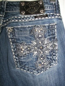 Women Buckle Exclusively Miss Me Cross Crystals Boot Cut Size 29 X 29 True Meas - Picture 1 of 10