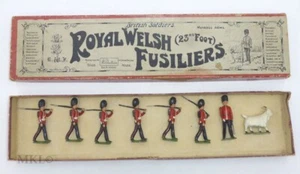 Vintage W Britain Set No. 74 Royal Welsh Fusiliers (23rd Foot) - Picture 1 of 10