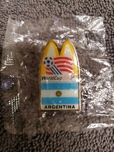 World Cup Soccer Commemorative FIFA 1994 McDonalds Arch Pin-Argentina in bag