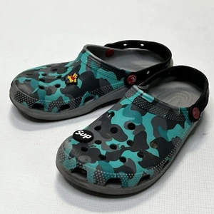 Disney Parks Star Wars Crocs Mandalorian Adult Womens 10 Mens Size 8 Camo Clogs - Picture 1 of 11