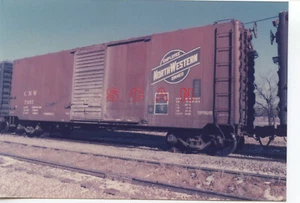3B215 RP 1986 CHICAGO & NORTH WESTERN RAILROAD BOXCAR 7687 MARSEILLES IL - Picture 1 of 1