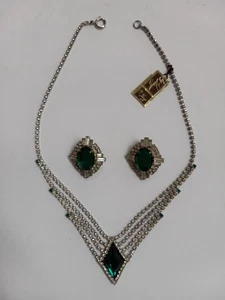 Vintage Strass und grüne Glassteine Halskette & Ohrringe Set von Hugo - Bild 1 von 11