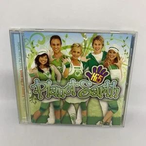 Álbum CD Hi-5 PLANET EARTH MUY BUEN ESTADO franqueo gratuito - Imagen 1 de 4