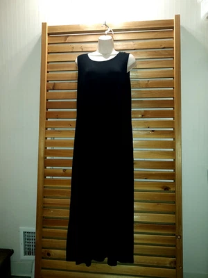 Maxi Vestido Largo Negro Brillante Delgado Viajero Dressbarn Mujer 14W Elegante Belleza Foto 1 de 4
