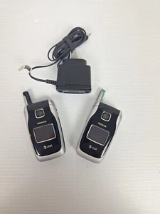 Lot of 2 Vintage Nokia 6102i - Silver & Black Cellular Flip Phones - Picture 1 of 12