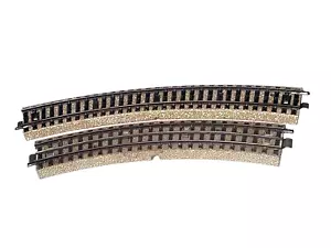VINTAGE MARKLIN 5100 & 5200 CURVED M-TRACK (2Pcs) - HO Scale - Picture 1 of 3