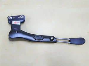 POINT Fahrradständer Alu * 24 - 28 Zoll * Hinterbau Direktmontage 18 + 40 mm - Bild 1 von 3