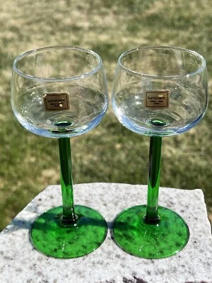 LUMINARC, COPA DE VINO FRANCIA TRANSPARENTE CON TALLOS VERDES, ETIQUETAS ORIGINALES, JUEGO DE DOS 6 oz Foto 1 de 4