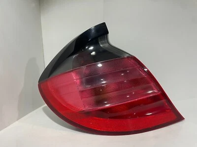 Faro trasero izquierdo mercedes-benz w203 clase c 1999-2005 a2038200764 oem Foto 1 de 4