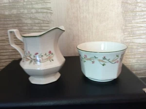 JOHNSON BROS ETERN BEAU LATTIERA E ZUCCHERIERA - FREEPOST UK - Foto 1 di 8