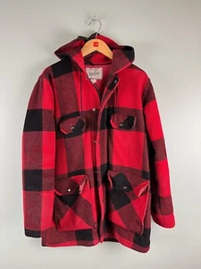 Vintage Johnson Woolen Mills Red Buffalo Plaid Hunting Jacket Hooded Sz LG USA - Picture 1 of 12
