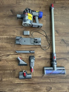 Dyson V8 Animal Cordless Stick Vacuum Cleaner SV10 Motor (read Desc.) - Picture 1 of 6