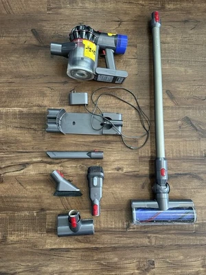 Dyson V8 Animal Cordless Stick Vacuum Cleaner SV10 Motor (read Desc.) - Image 1 of 4