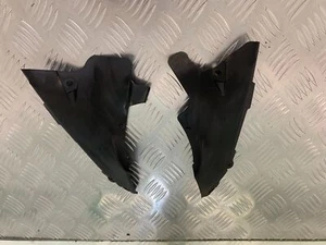 YAMAHA YZF R1 5VY LEFT AND RIGHT TOP INFILLS   YEAR 2004-2006 (STOCK 953) - Picture 1 of 6