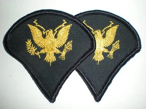 ESPECIFICACIÓN DEL EJÉRCITO DE ESTADOS UNIDOS 4 RANGO E-4 EDICIÓN ACTUAL - VESTIDO DEL EJÉRCITO AZUL - 1 PAR - Imagen 1 de 1