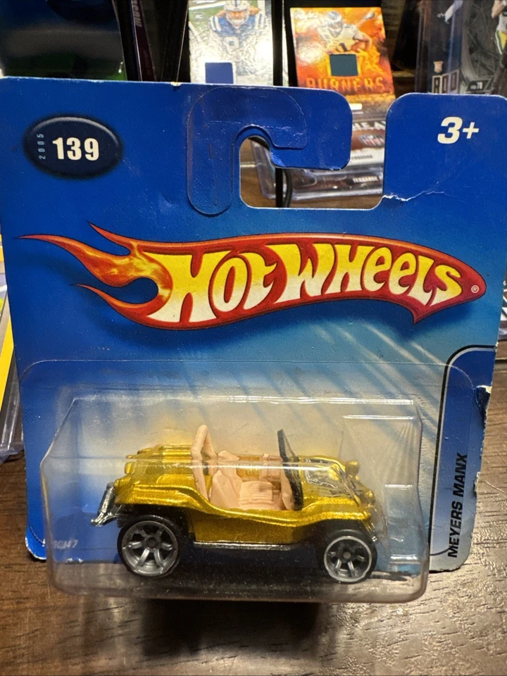 风火轮 MEYERS MANX 共模车轮变体 - 2005 主线 #139 金色 — 第 1/1 张图片