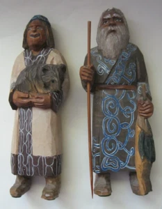 Vintage Couple AINU Japan Traditional Carved & Decorated Wood Man & Woman - Picture 1 of 7