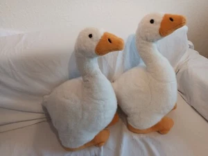 2x Sigikid Plüsch Stofftier Gans Ente weiß orange ca 40 cm hoch - Bild 1 von 10