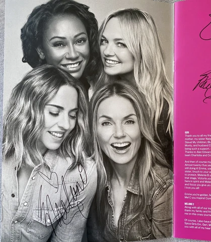 Sporty Spice Melanie C Signed In Person Spice Girls Concert Program - Authentic Cover