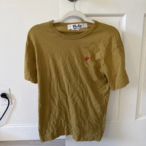 COMME DES GARCONS CDG PLAY RED HEART EYE LOGO OLIVE T-SHIRT SIZE MEDIUM - Picture 1 of 4