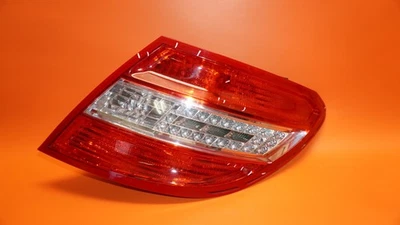 MERCEDES BENZ C250 TAIL LIGHT RIGHT PASSENGER LED 2012 2013 2014 A2048202264 OEM - Image 1 of 4