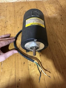 Baldor DC Permanent Magnet Motor E2295653 - Picture 1 of 2