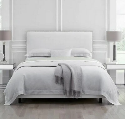 Funda nórdica Sferra Idetta King 106"x92" azul hielo satén jacquard $990 Italia Foto 1 de 3