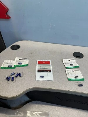 CONDENSADOR ELECTROLÍTICO SURTIDO, RADIO CHOZA (LOTE DE 12), 100uF X8, 2.2uF X3, 47uF Foto 1 de 4