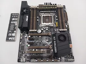 ASUS SABERTOOTH X79 LGA2011 SCHEDA MADRE (MBF63) - Foto 1 di 4