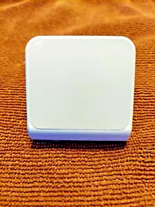 2 X Plug in LED Night Light, Auto Dusk to Dawn Sensor Adjust. Brightness & Color - Picture 1 of 7