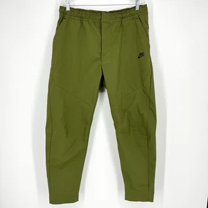 Nike Men’s Tech Essentials Pants Woven Commuter Size XL Olive Green Joggers - Picture 1 of 7