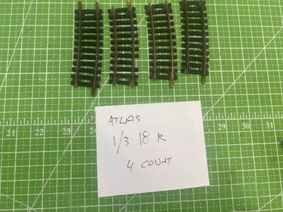 Atlas Vintage LOT OF 4 HO Scale Snap Track 1/3 18-R Curved Track Pieces - Image 1 of 2