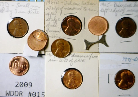 ERROR Coins LOT of 10 / OFF CENTER Clip DDR + 1953-2009 F - BU   NR Cover