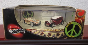 100% ENGRANAJES DE SUDOR DE SANGRE Hot Wheels BEATNIK BANDIT & LIL COFFIN en vitrina M - Imagen 1 de 4
