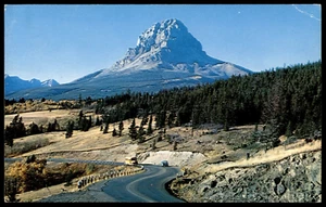 Vtg Postcard Crowsnest Peak, Crowsnest Pass Highway - Alberta B.C. Can. POSTED - Picture 1 of 2