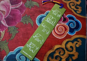 Fairtrade Elephant Lokta Paper Bookmarks with Charm Tassel - Picture 1 of 2