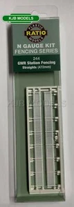 Nuevo en caja relación calibre N 244 GWR valla de pista, blanca, recta - kit de plástico - Imagen 1 de 2