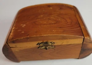 VINTAGE Wooden Trinket Box hinges jewelry box wood box treasure box - Picture 1 of 6