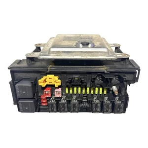 2006 Jeep Grand Cherokee TIPM Power Supply w/ Body Control Module OEM 04692085AB - Picture 1 of 8