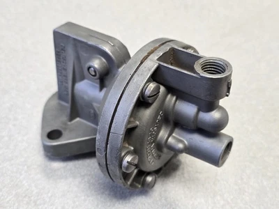 BONITO USADO ORIGINAL PORSCHE 356 PRE A BOMBA DE COMBUSTIBLE CARBURADOR ALEMÁN SOCIEDAD #2 Foto 1 de 4