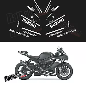 GRAFICA STILE TEST INVERNALE SUZUKI GSXR - CONFEZIONE DECALCOMANIA COMPLETA - ADESIVI PISTA - Foto 1 di 1