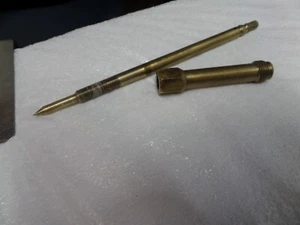 1964 JOHNSON MQ-10 9.5HP NEEDLE VALVE 309697 310047 OUTBOARD BOAT MOTOR EVINRUDE - Picture 1 of 4