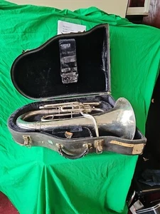 King  euphonium  - Picture 1 of 14